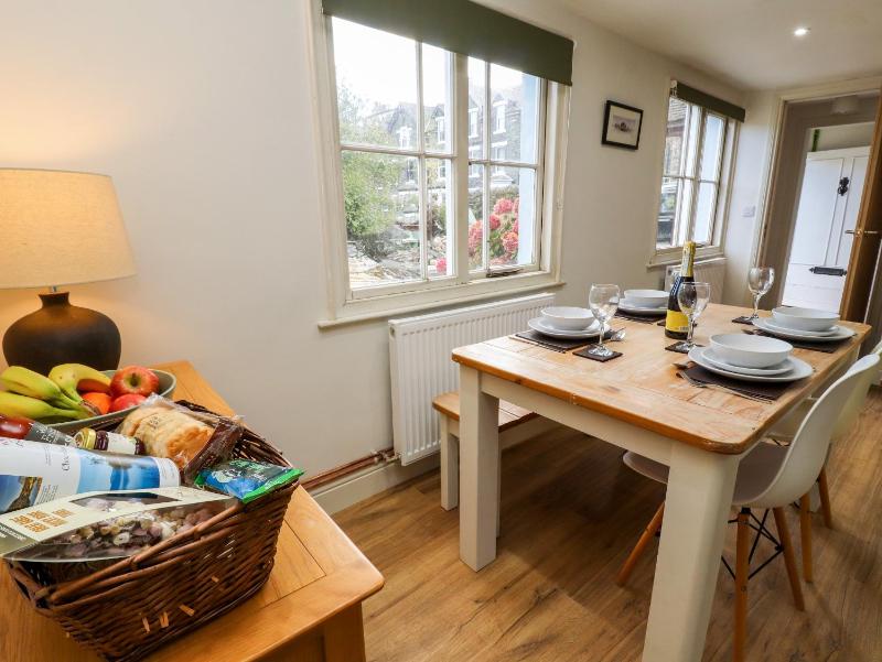 Holborn Cottage Blencathra Street - image 15