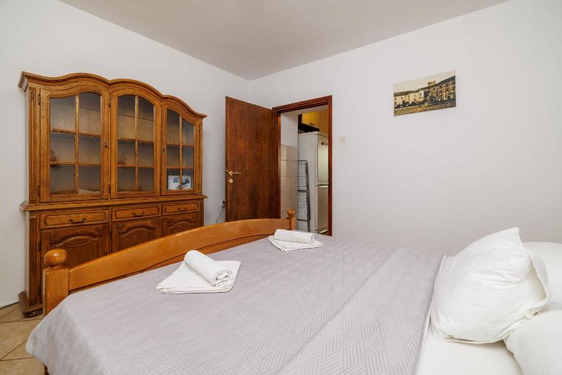 Apartment Klara - image 23