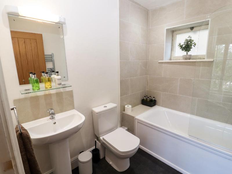 Holborn Cottage Blencathra Street - image 30