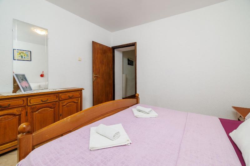 Apartment Klara - image 13
