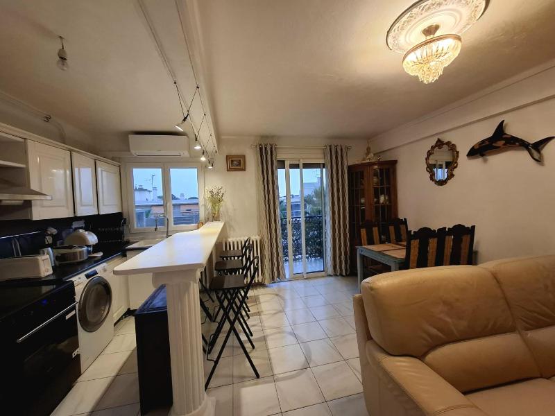 Appartement F3 proche de la mer - image 10