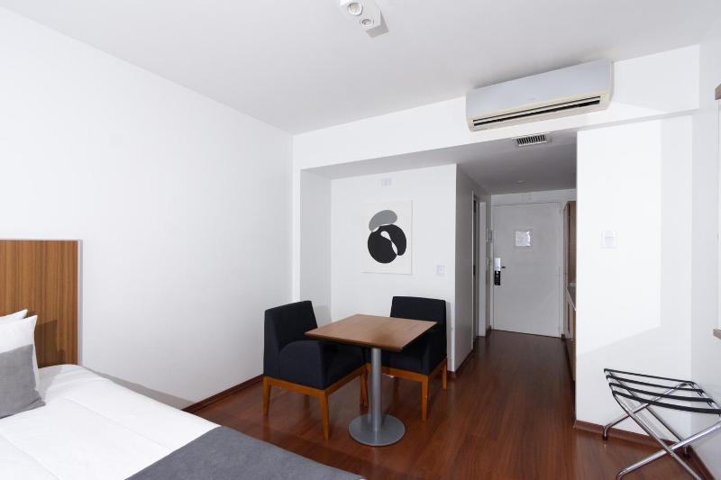 Hotel Bys Palermo - image 10