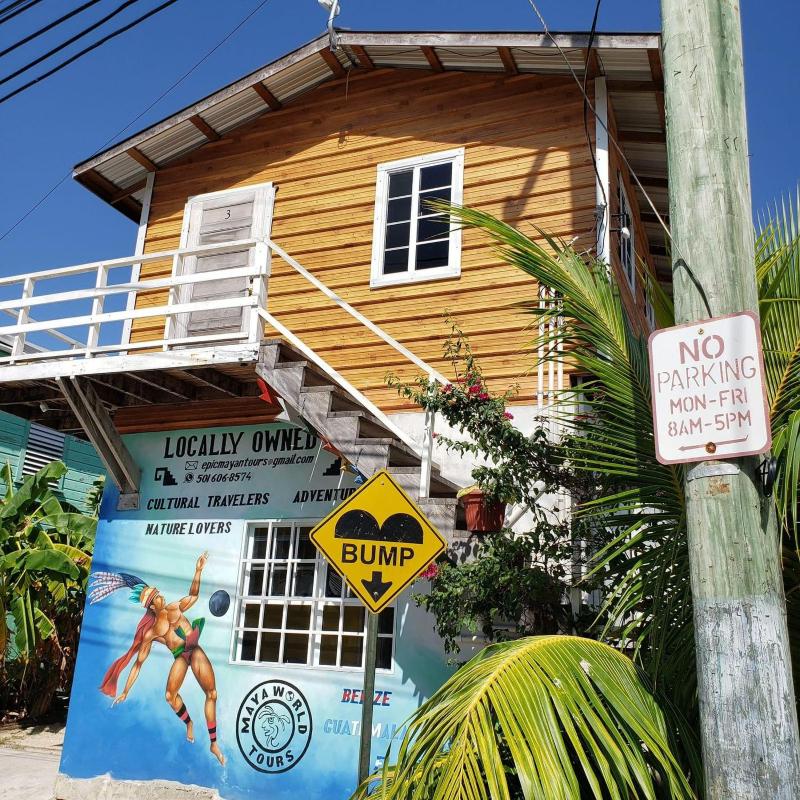 Belize Maya Cabaña - image 16