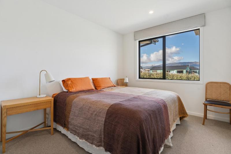 Mahaanui South - Wanaka Holiday Home - image 11