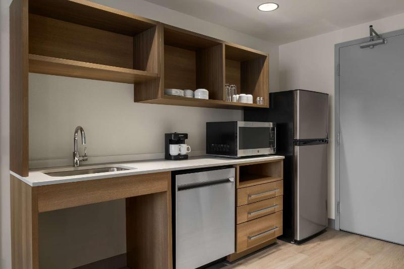 Home2 Suites by Hilton Austin East Side 5th Street - image 12