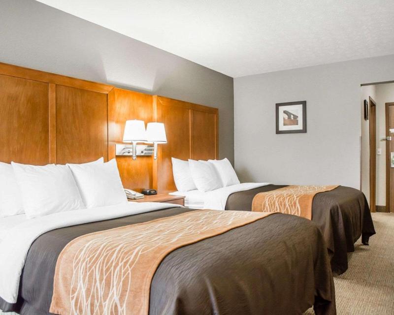 Double Room with Two Double Beds - Non-Smoking image 2