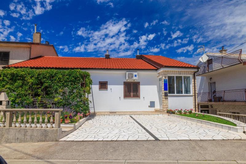Apartments Tome - image 1