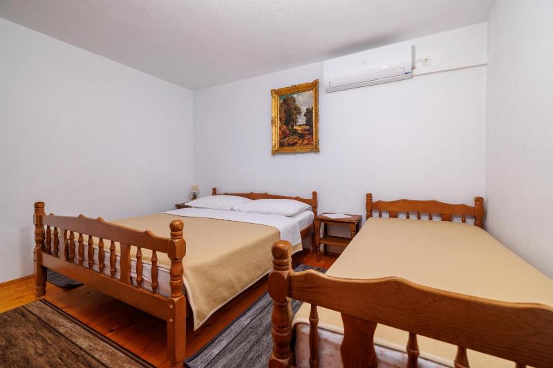 Apartments Tome - image 11