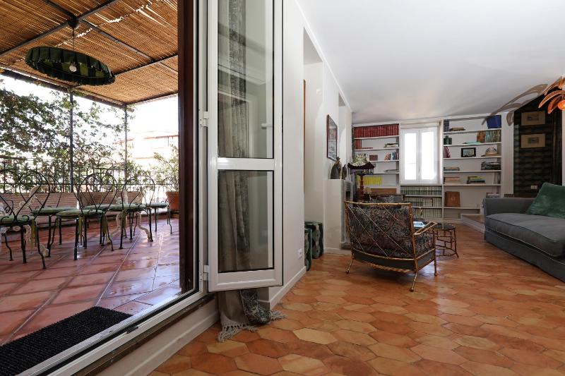 Spagna Prestige Apartment - image 9