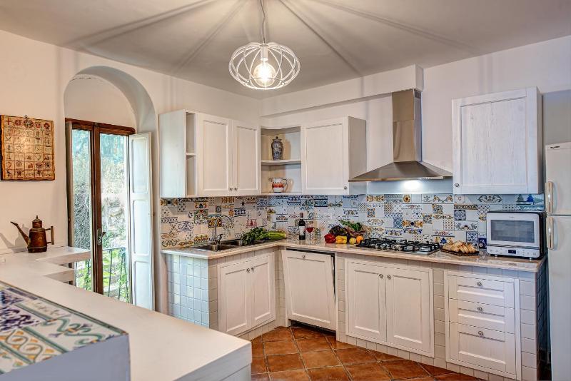 Apt Blu Mare Sorrento Coast - image 4
