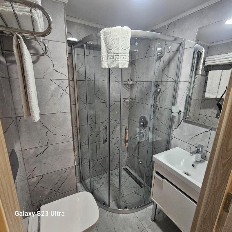 Budget Triple Room image 3