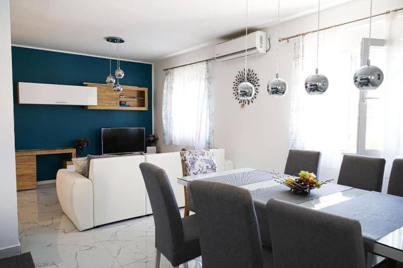 House Franny - image 15