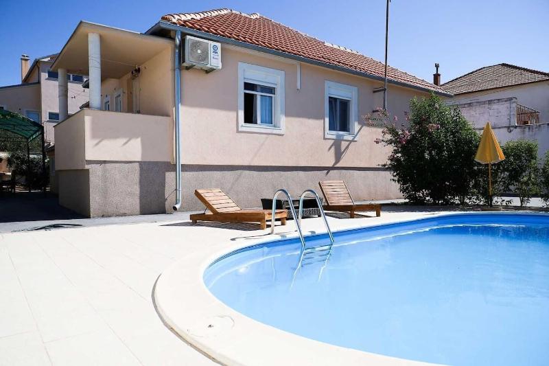 House Franny - image 14
