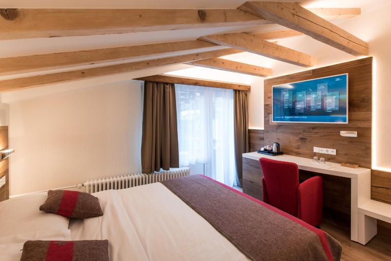 Economy Double Room image 1