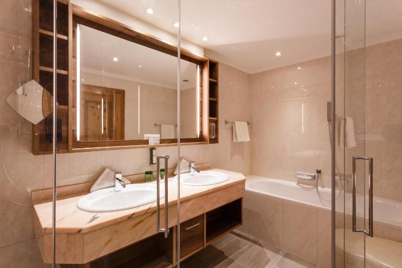 Comfort Double Room with Balcony or Terrace image 4