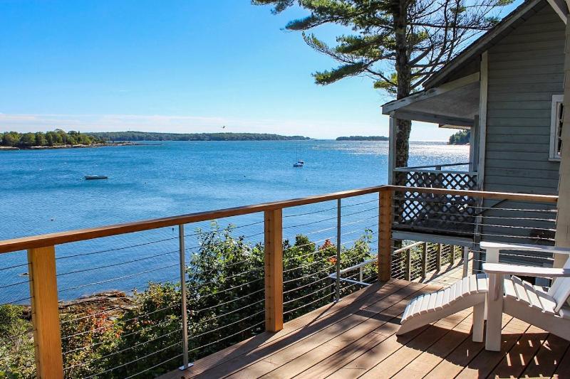 Water View Cabin image 2