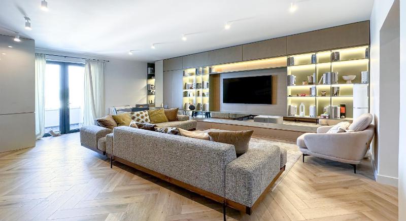 Luxury Apartment - Sea View - image 5