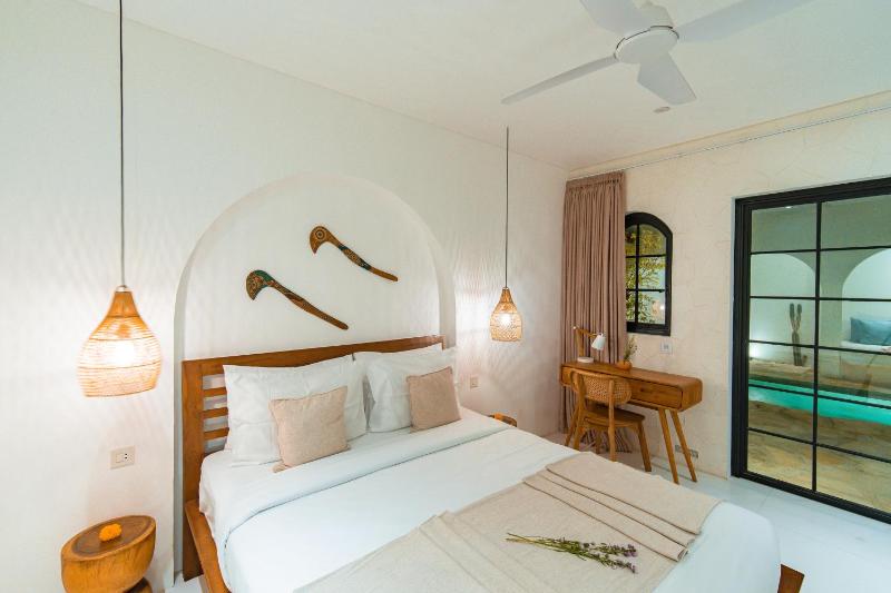 Villa Aurelia - 2 Bedrooms Rooftop Villa in Canggu - image 20