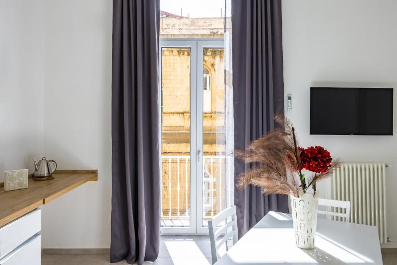 Maison Emanuele Double Apartment - image 9