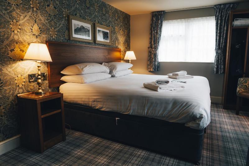 Superior Double or Twin Room image 3