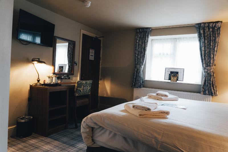 Double Room image 2