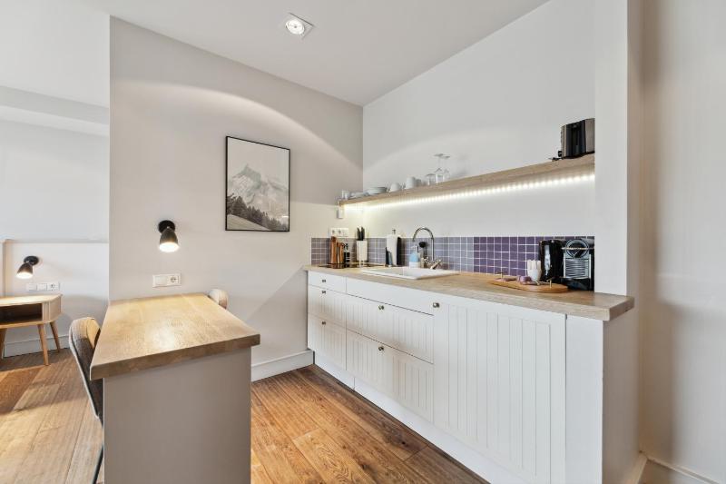 Suite M image 3