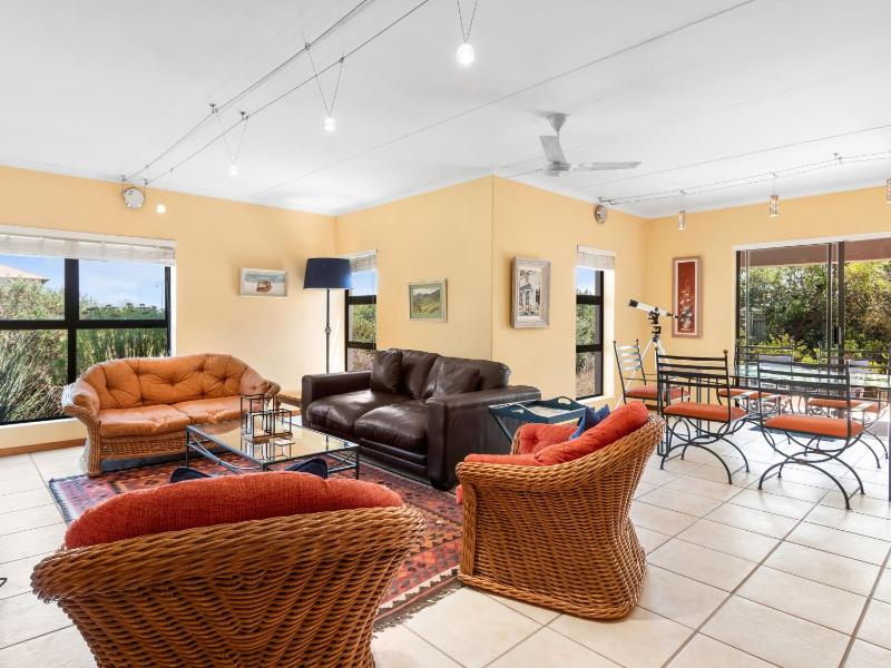 Par Excellence Villa - image 9