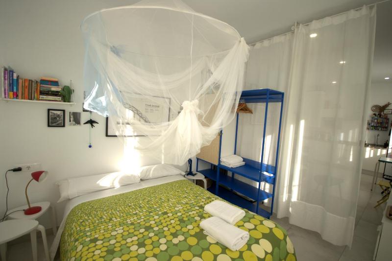 Livingtarifa Apartamento La Palmera - image 11