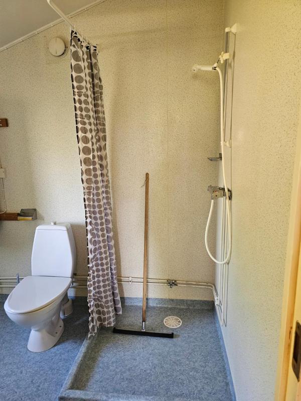 Mobile Home image 3