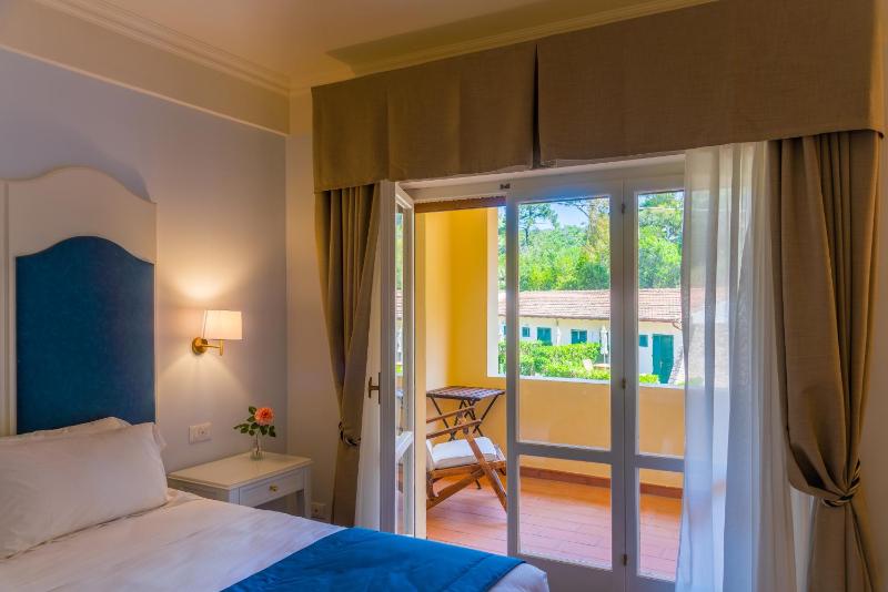 Superior Double Room image 2