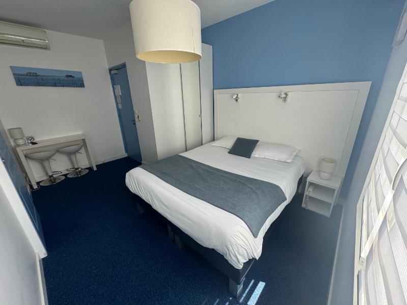 Superior Double Room image 1