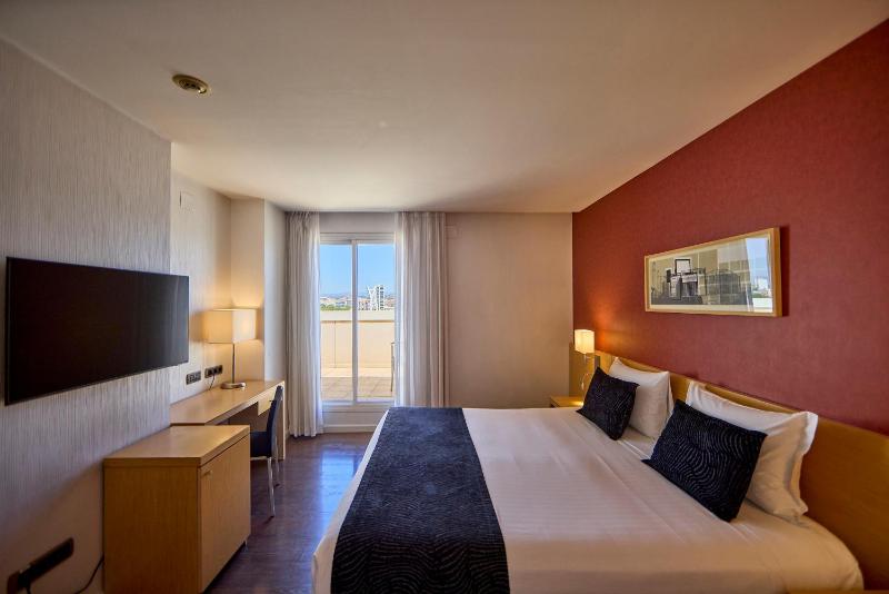 Twin Room with Terrace image 1