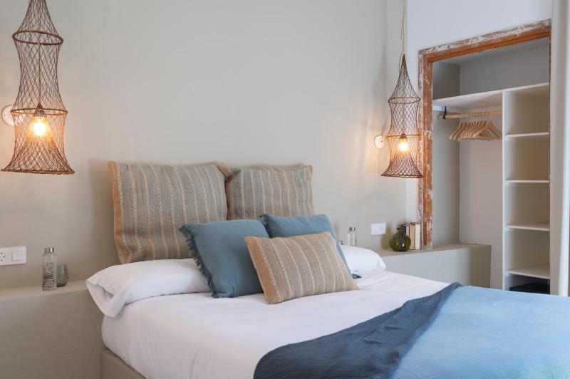 Hostal Boutique Sa Nansa - image 29