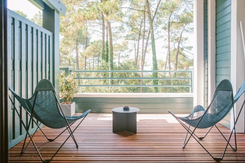 Junior Suite with Ocean View image 2