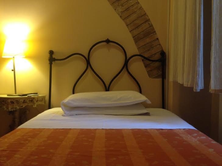 Single Room with Private Bathroom image 3