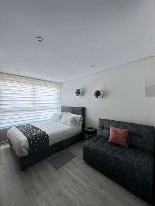 Nuevo y hermoso apartaestudio en Corferias - image 5