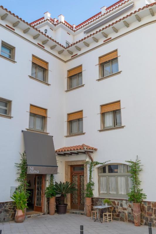 Hostal Boutique Sa Nansa - image 26