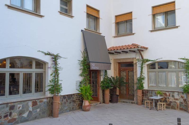 Hostal Boutique Sa Nansa - image 27