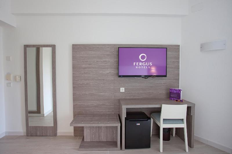 Double Room (2 Adults + 1 Child ) image 4