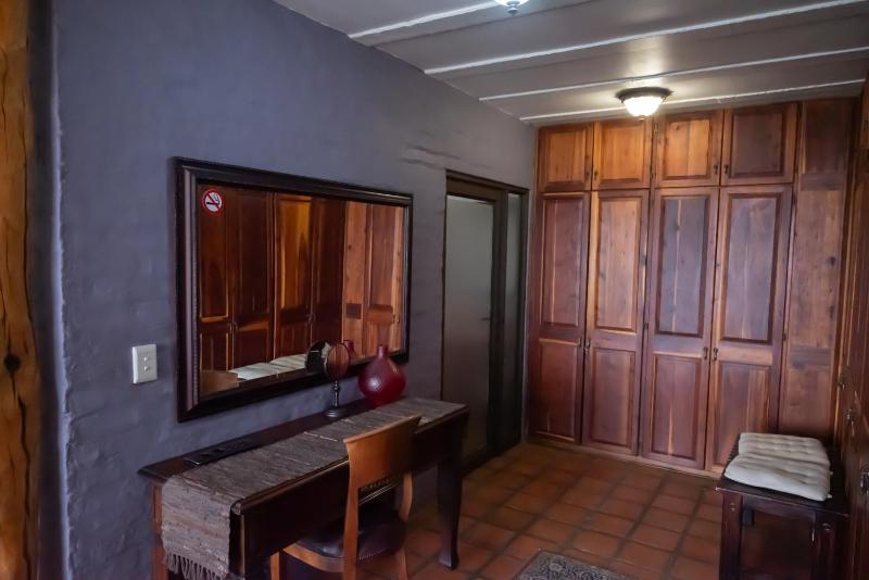 Franklin View Guesthouse - image 13