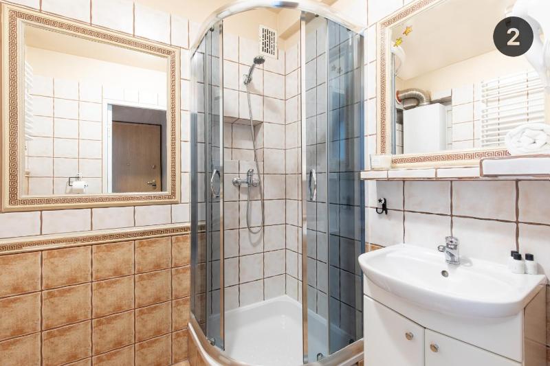 Deluxe Apartment image 2