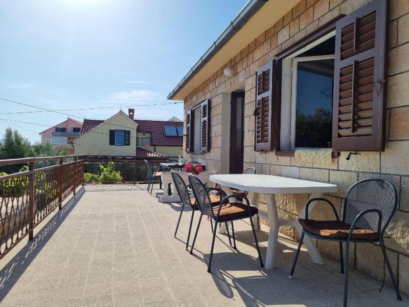 Apartments Smilja - image 8