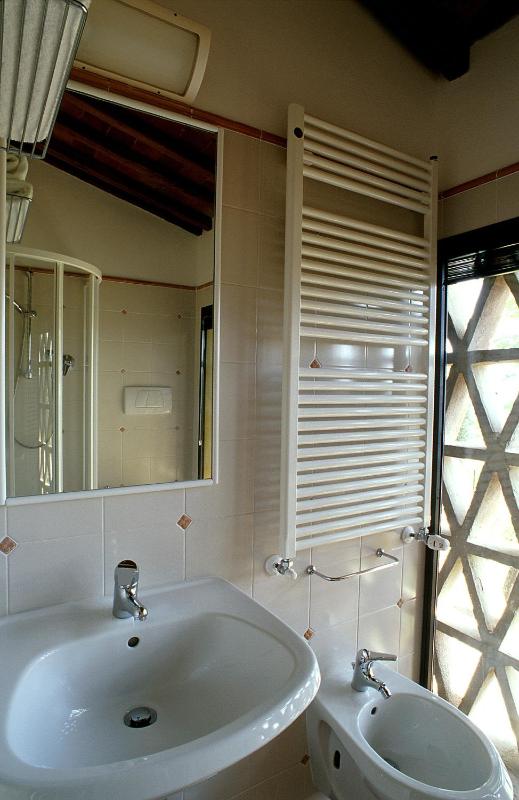 Quadruple Room image 2