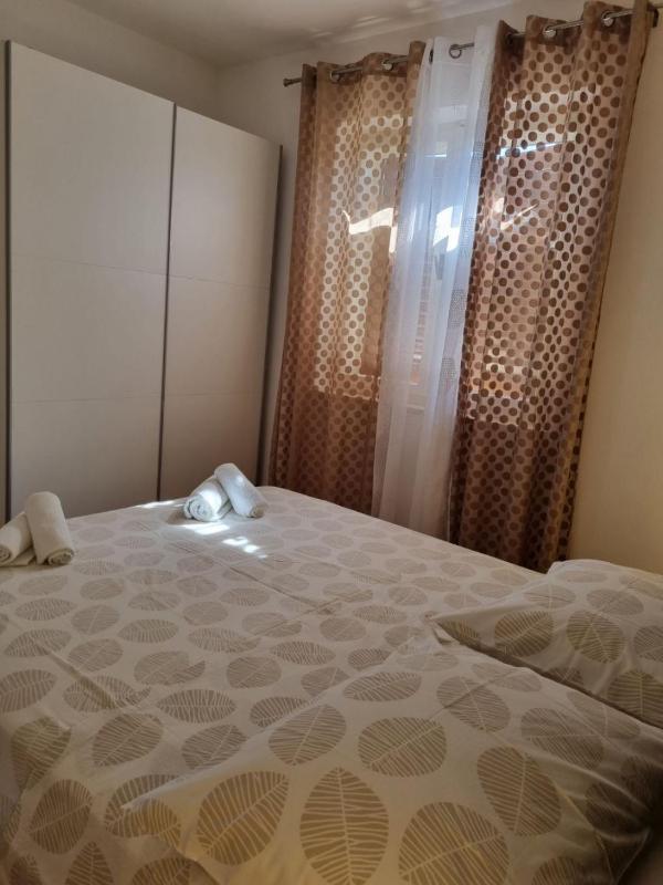 Apartments Smilja - image 6