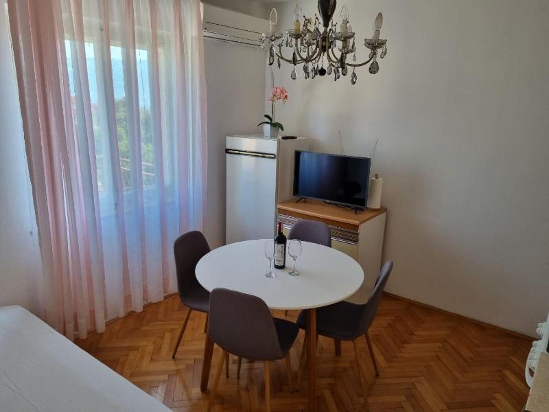 Apartments Smilja - image 31