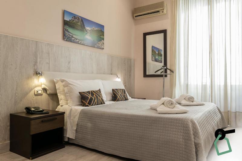 HOTIDAY Room Collection - Palermo Politeama - image 9