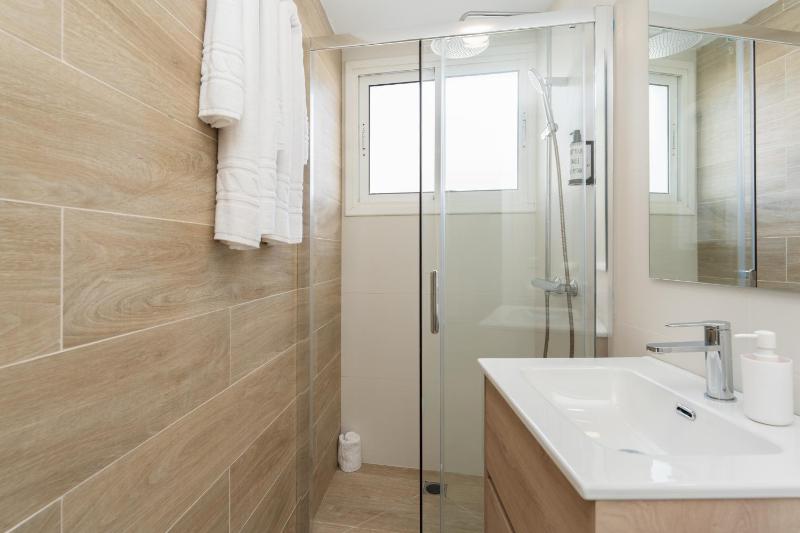 Alsol Los Caribes 2 - Adults Only - image 16