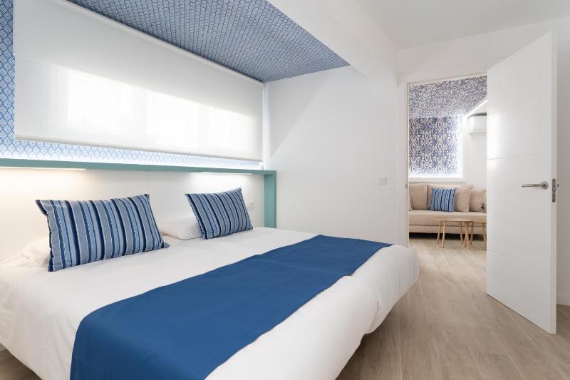Alsol Los Caribes 2 - Adults Only - image 34