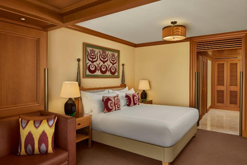 Superior Double Room image 3