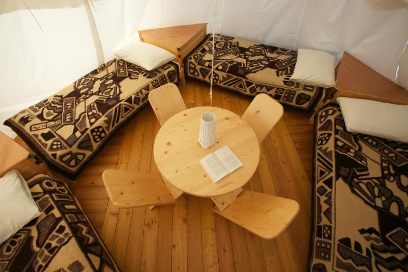Tent image 4